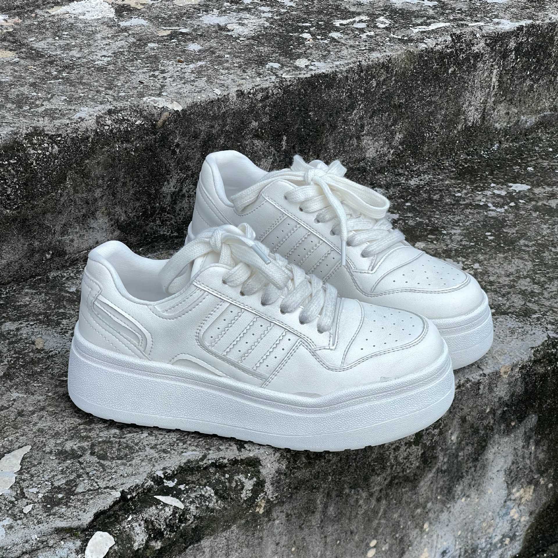 Attractive Trendy Women's Platform White Sports Women's Casual Shoes