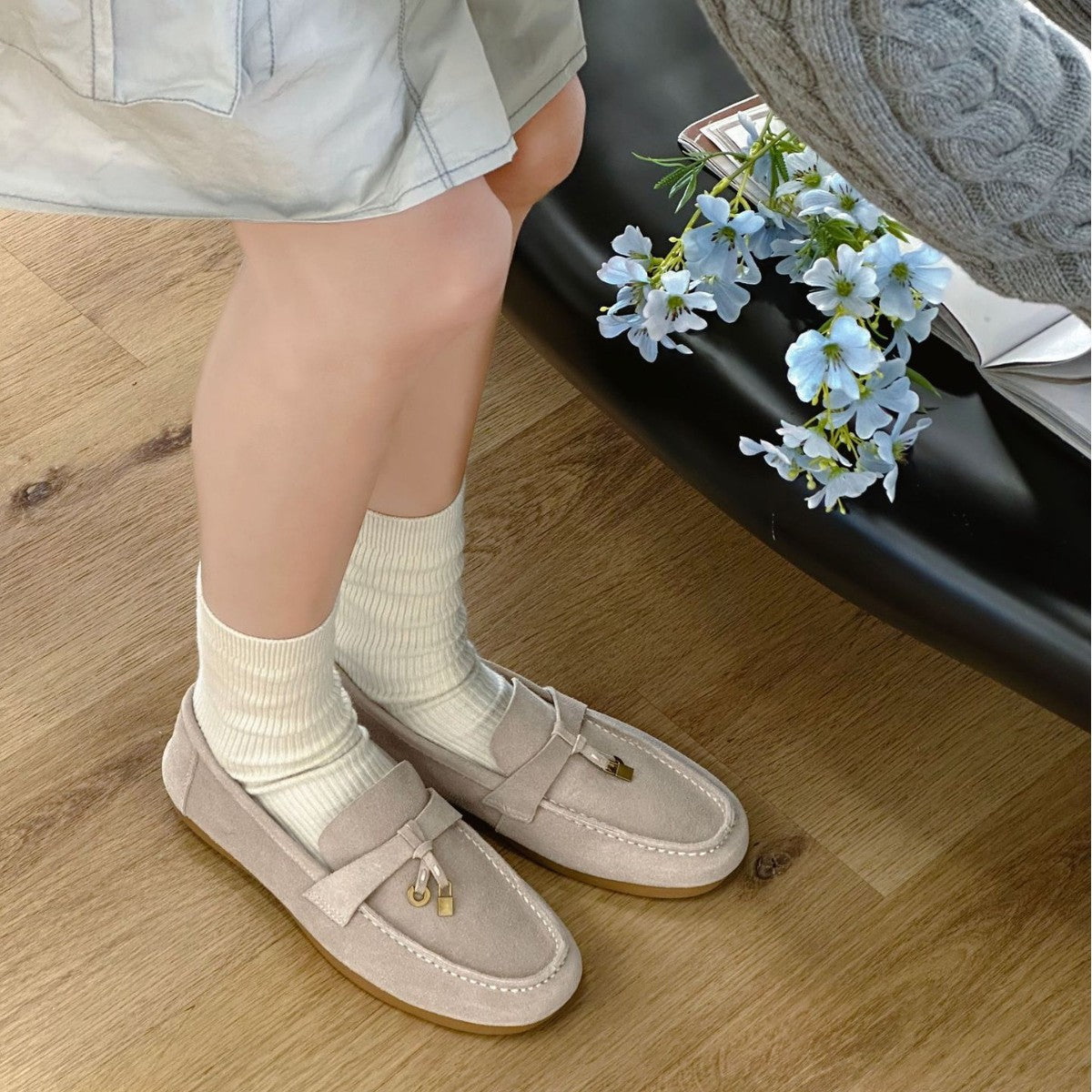 British Cow Split Retro Easy Matching Flat Metal Buckle Small Loafers